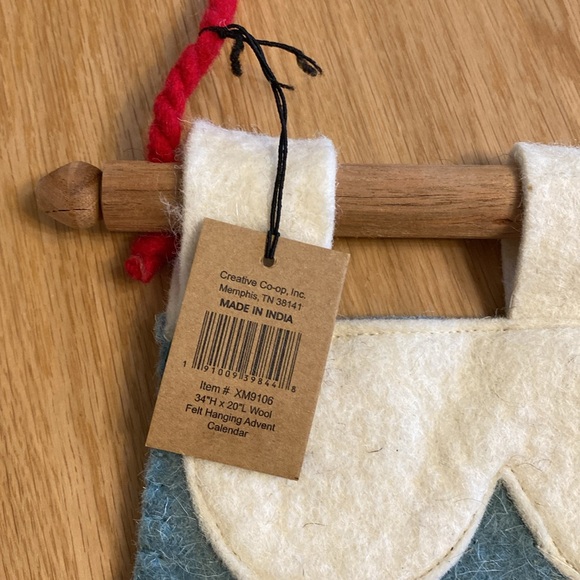 Wool Felt Count -Down / Advent Calendar Wall Hanging - Picture 2 of 7